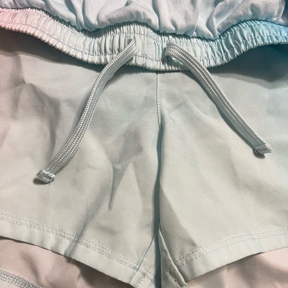 ADIDAS medium 10/12 - Picture 2 of 3